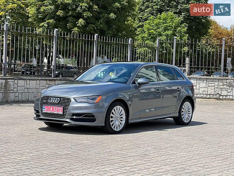 Хэтчбек Audi A3 2016 в Луцке Хэтчбек Audi A3 2016 в Луцке