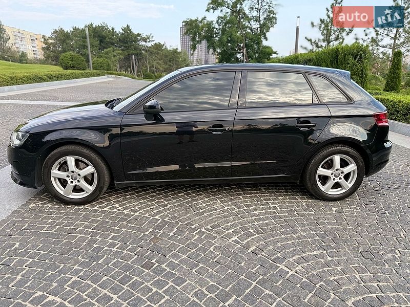 Хэтчбек Audi A3 2013 в Днепре фото 7 Хэтчбек Audi A3 2013 в Днепре