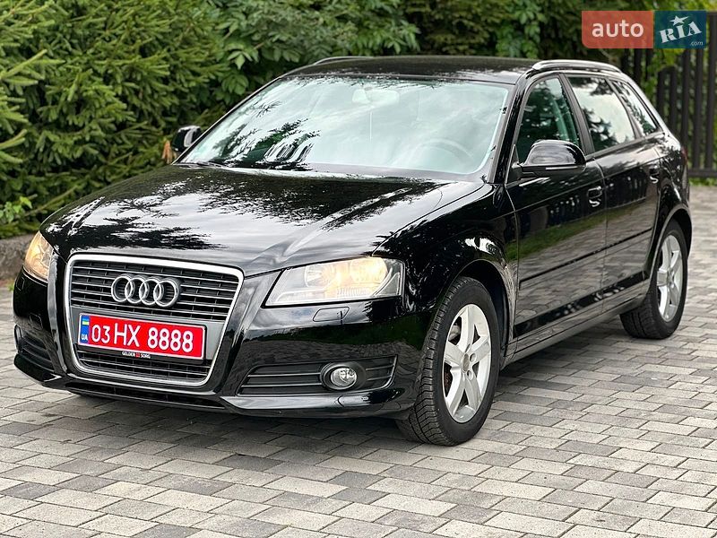 Хетчбек Audi A3 2011 в Старокостянтинові