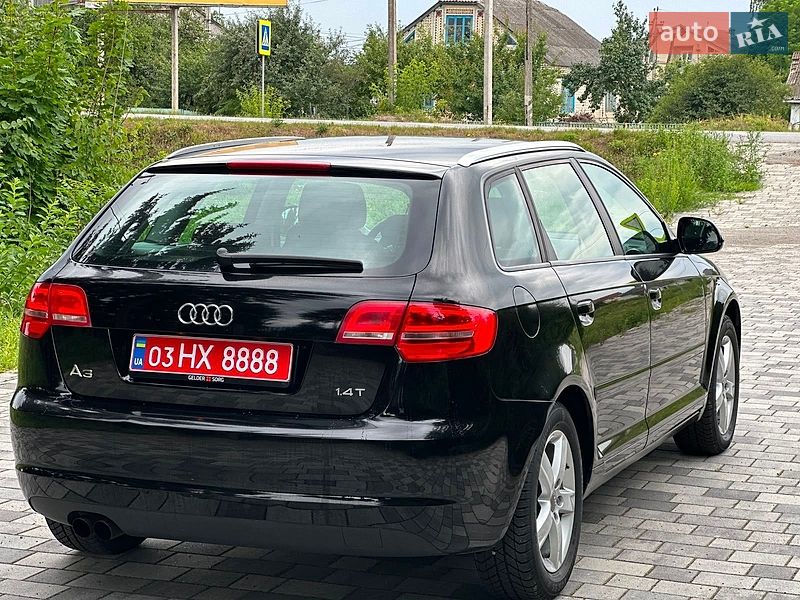 Хетчбек Audi A3 2011 в Старокостянтинові