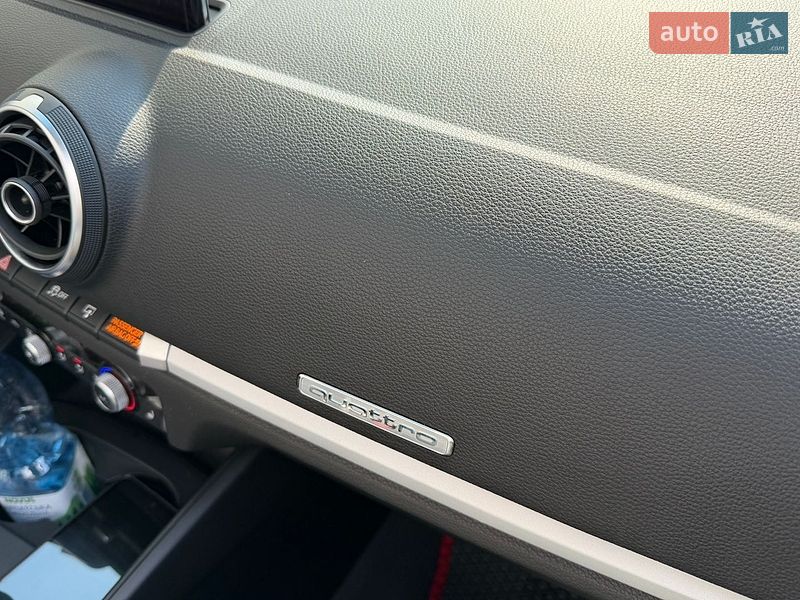 Кабриолет Audi A3 2015 в Киеве