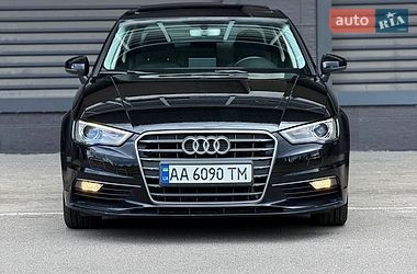 Седан Audi A3 2016 в Киеве