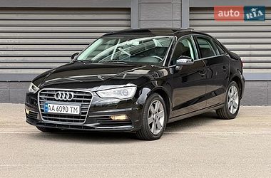 Седан Audi A3 2016 в Киеве