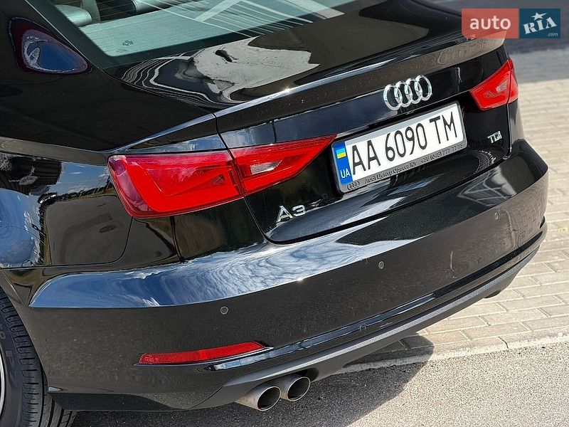 Седан Audi A3 2016 в Киеве