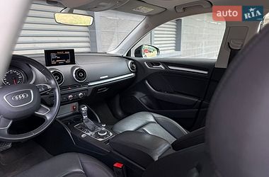 Седан Audi A3 2016 в Киеве