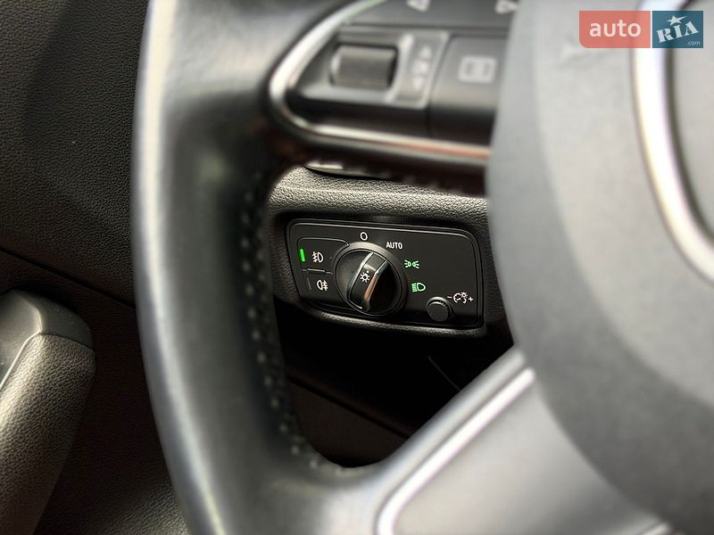 Седан Audi A3 2016 в Киеве