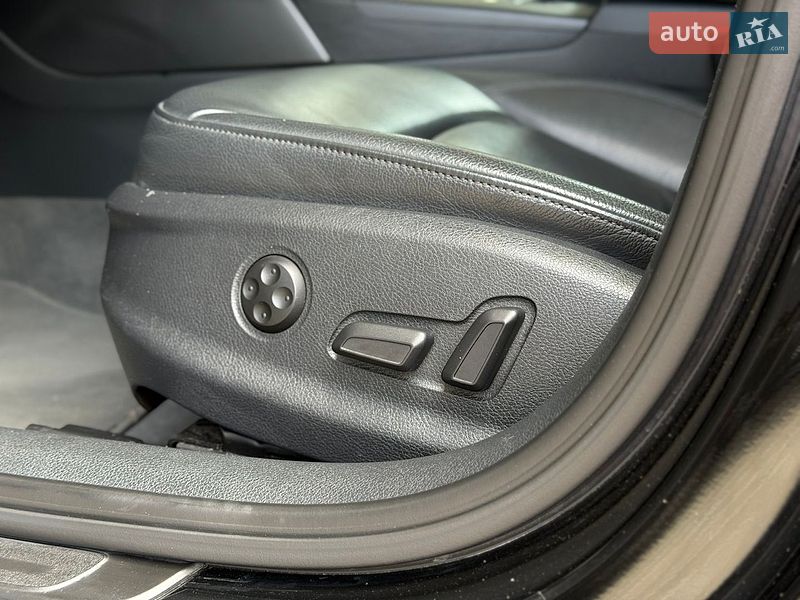 Седан Audi A3 2016 в Киеве