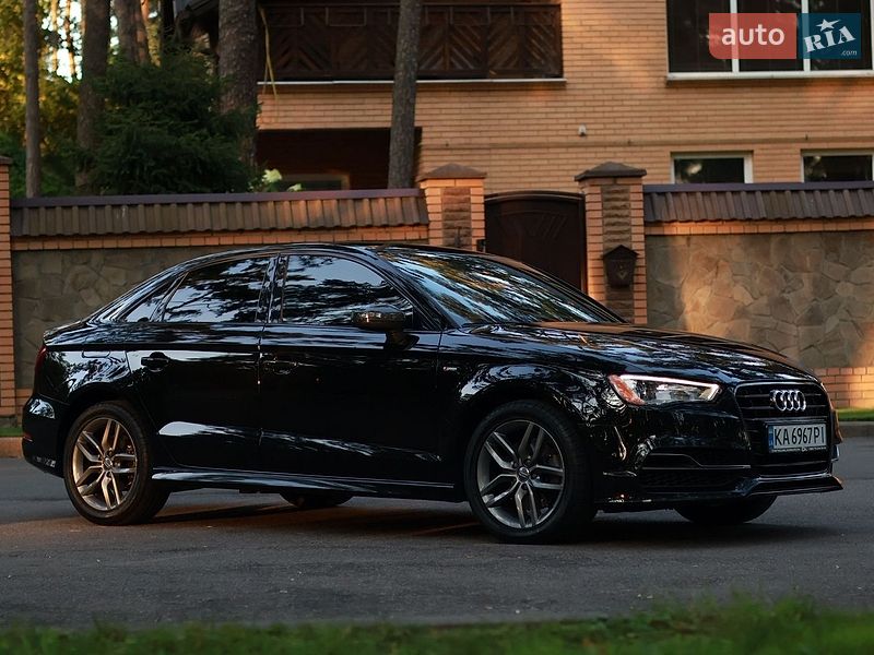 Седан Audi A3 2015 в Киеве фото Седан Audi A3 2015 в Киеве