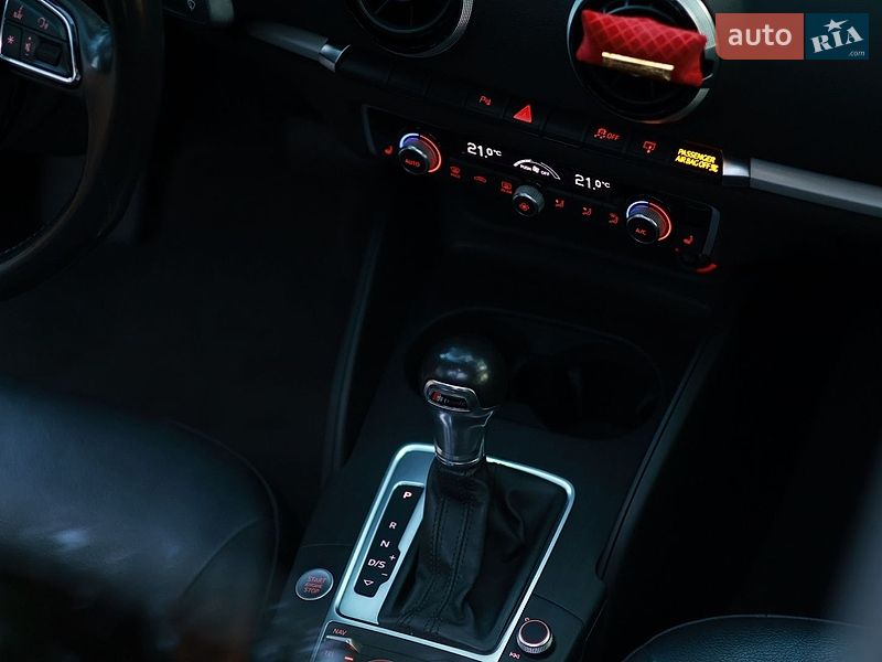 Седан Audi A3 2015 в Киеве фото 11 Седан Audi A3 2015 в Киеве