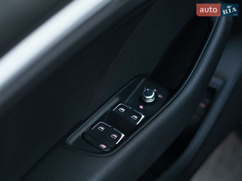 Седан Audi A3 2015 в Киеве фото 16 Седан Audi A3 2015 в Киеве