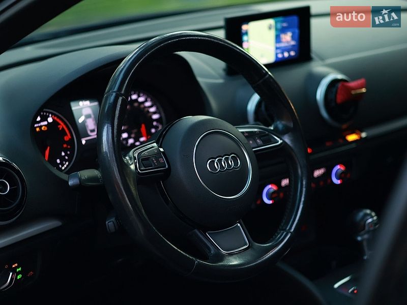 Седан Audi A3 2015 в Киеве фото 10 Седан Audi A3 2015 в Киеве