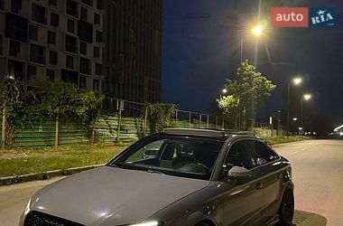 Audi A3  2016