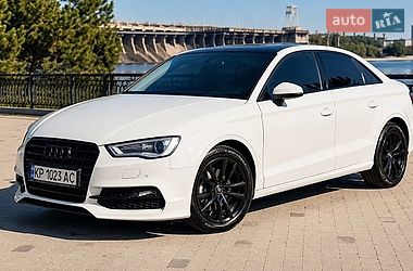 Audi A3  2015