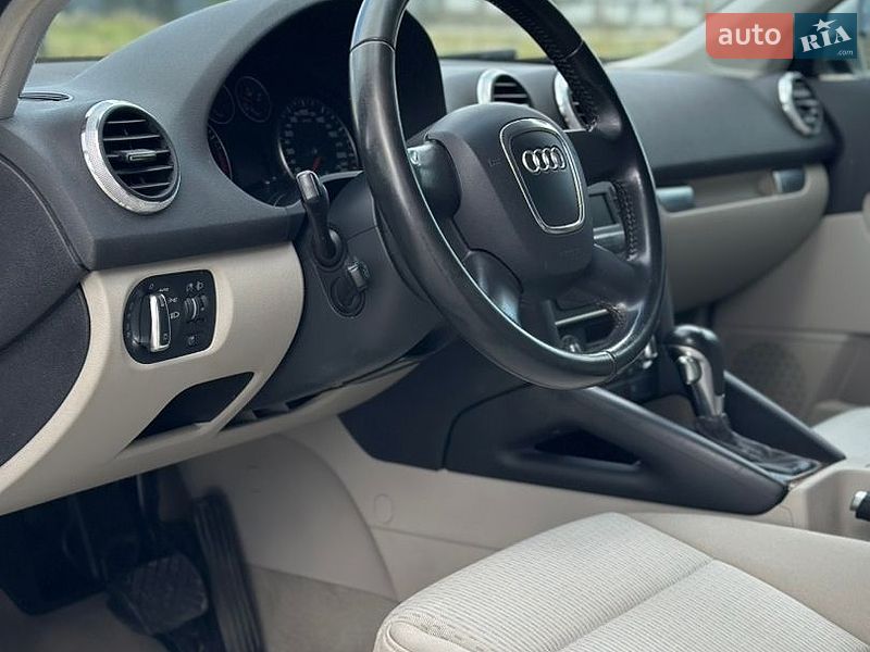 Хэтчбек Audi A3 2009 в Тернополе