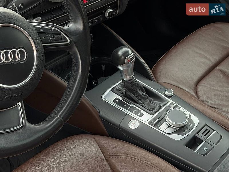 Седан Audi A3 2014 в Ровно