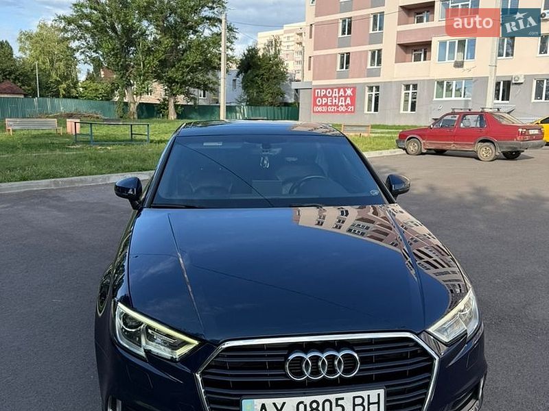 Седан Audi A3 2016 в Харкові