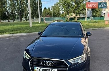 Седан Audi A3 2016 в Харкові