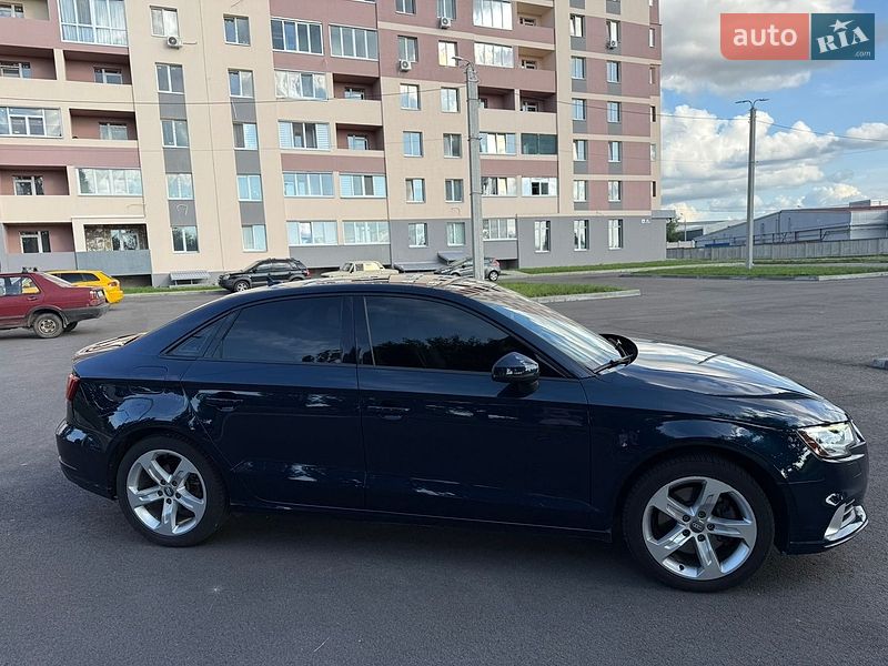 Седан Audi A3 2016 в Харкові