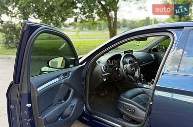 Седан Audi A3 2016 в Харкові