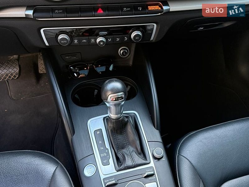 Седан Audi A3 2016 в Харкові
