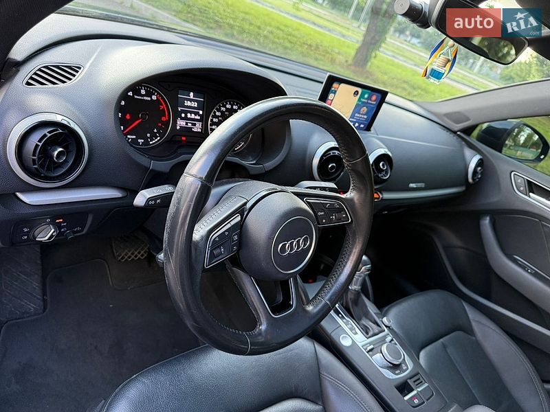 Седан Audi A3 2016 в Харкові