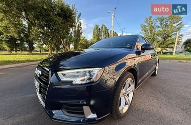 Седан Audi A3 2016 в Харкові