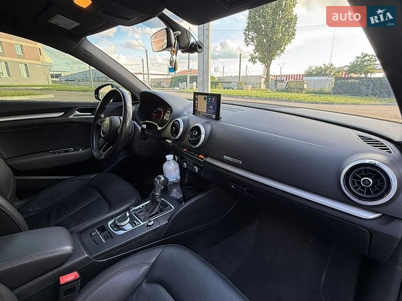 Седан Audi A3 2016 в Харкові