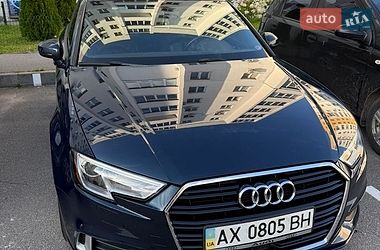 Седан Audi A3 2016 в Харкові