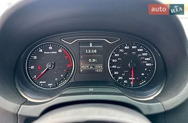 Седан Audi A3 2015 в Рівному
