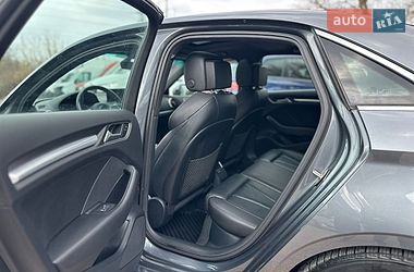 Седан Audi A3 2015 в Рівному