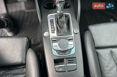 Седан Audi A3 2015 в Рівному