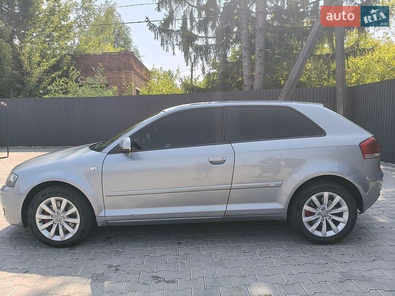 Хетчбек Audi A3 2006 в Житомирі