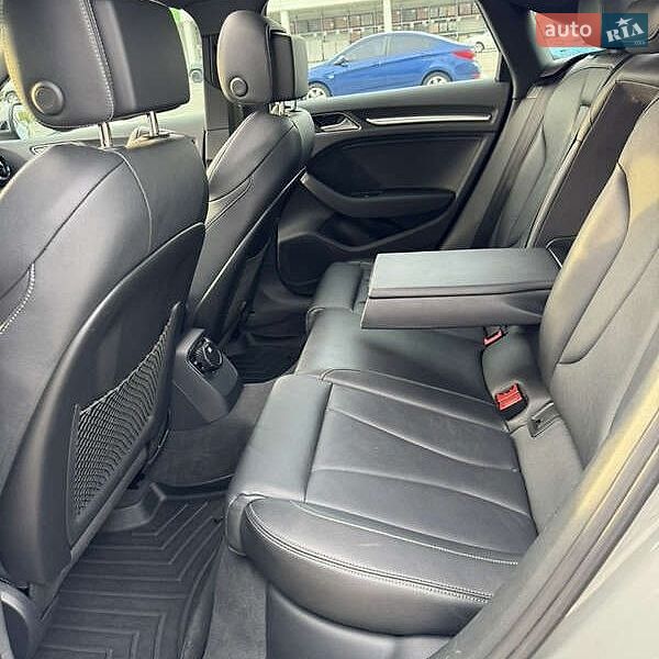 Седан Audi A3 2020 в Львове