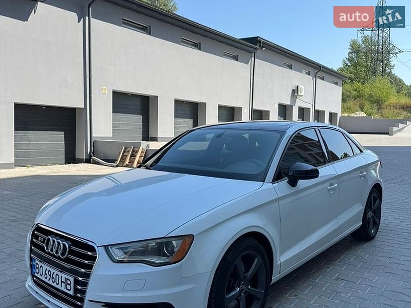 Седан Audi A3 2015 в Тернополі