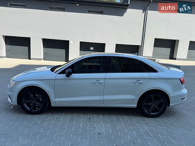 Седан Audi A3 2015 в Тернополі