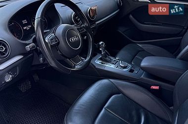Седан Audi A3 2015 в Тернополі