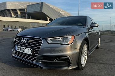 Audi A3  2016
