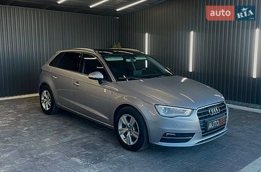 Хетчбек Audi A3 2016 в Іршаві