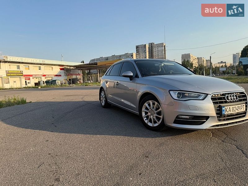 Хетчбек Audi A3 2016 в Харкові