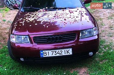 Хэтчбек Audi A3 1998 в Золотоноше Хэтчбек Audi A3 1998 в Золотоноше