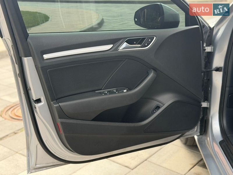 Седан Audi A3 2015 в Києві