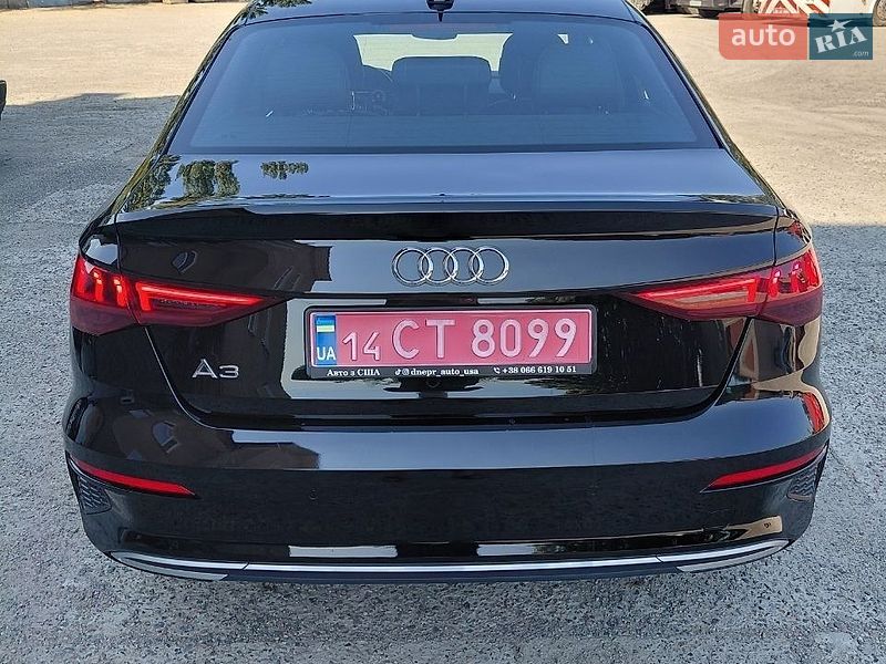 Седан Audi A3 2023 в Дніпрі