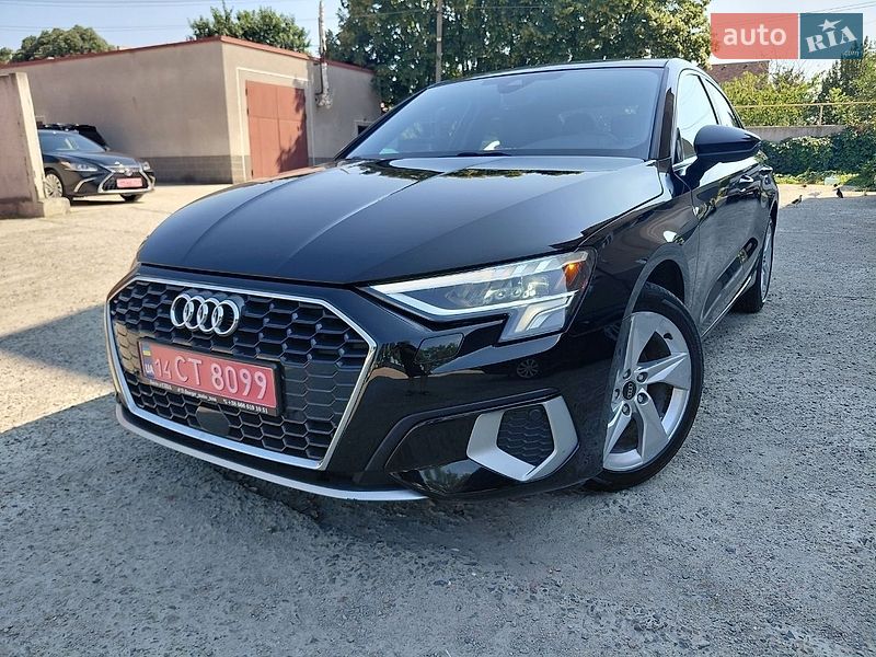 Седан Audi A3 2023 в Дніпрі