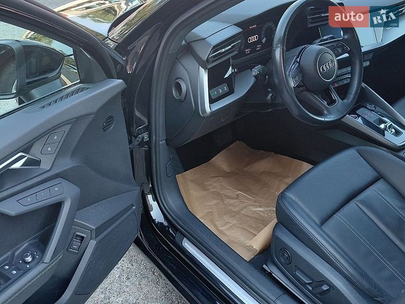 Седан Audi A3 2023 в Дніпрі