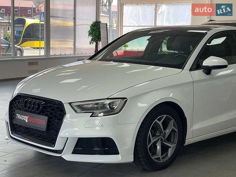 Седан Audi A3 2015 в Киеве фото 6 Седан Audi A3 2015 в Киеве