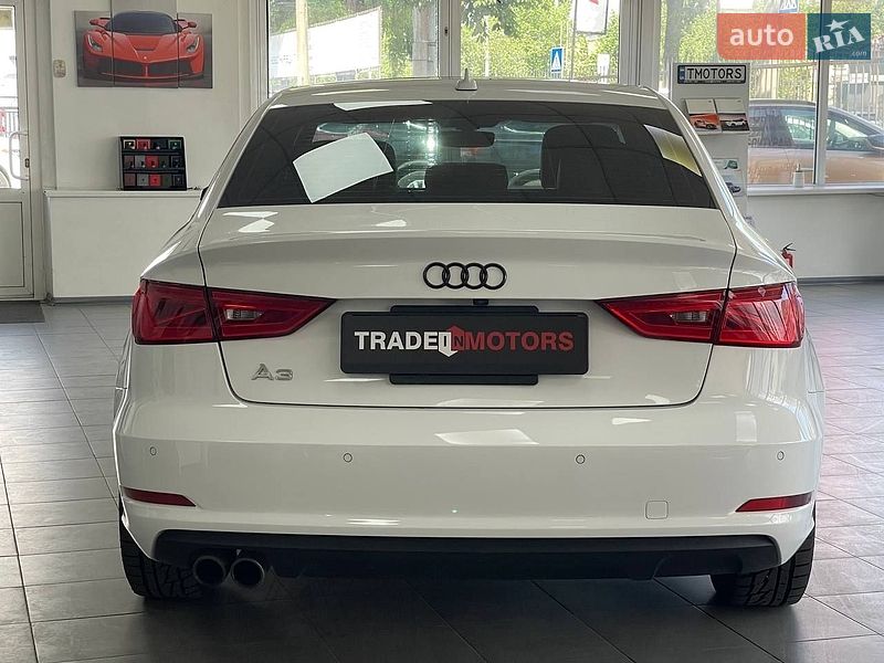 Седан Audi A3 2015 в Киеве фото 10 Седан Audi A3 2015 в Киеве