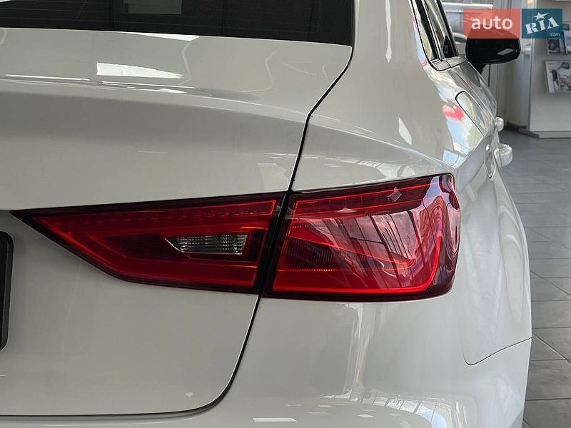 Седан Audi A3 2015 в Киеве фото 11 Седан Audi A3 2015 в Киеве