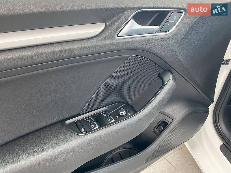 Седан Audi A3 2015 в Киеве фото 16 Седан Audi A3 2015 в Киеве