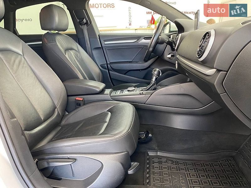 Седан Audi A3 2015 в Киеве фото 30 Седан Audi A3 2015 в Киеве