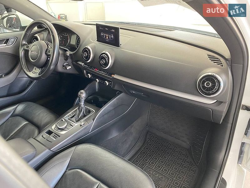 Седан Audi A3 2015 в Киеве фото 31 Седан Audi A3 2015 в Киеве